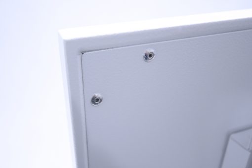 GlasWärmt-Infrarotheizung-Metall-IMP-weiß-1100Watt-1400x600x20mm-Detail3